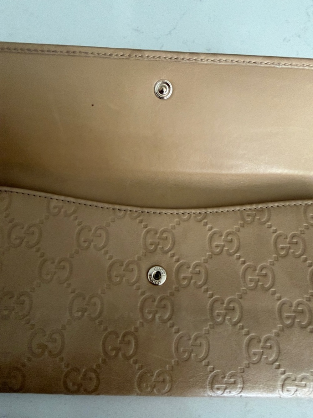 Gucci Tan Monogram Continental Wallet with Gold Double-G - Picture 3 of 6
